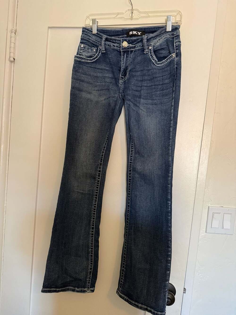 SKY Premium Collection Rhinestone Embroidered Bootcut Jeans Size 9/10